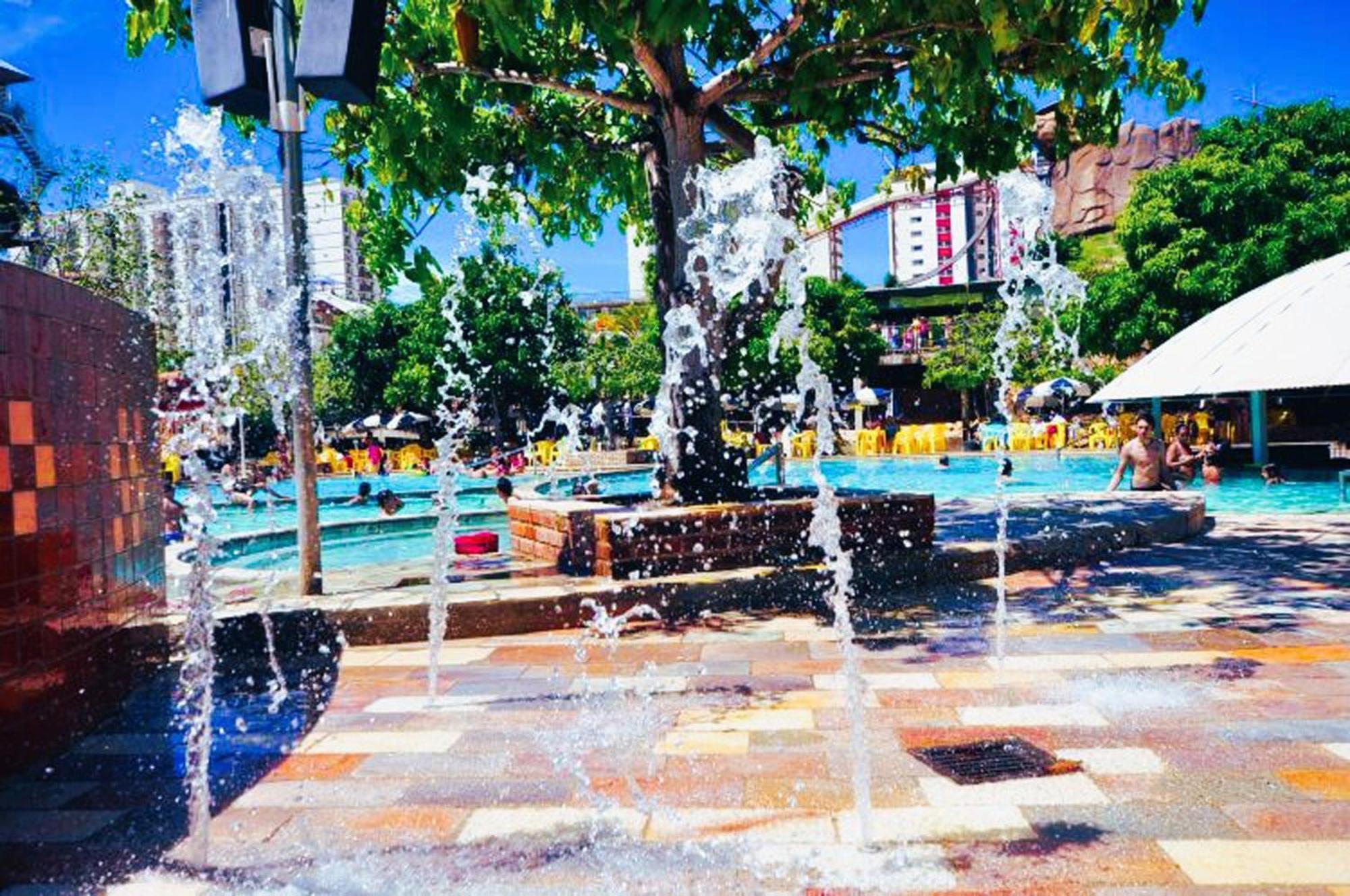 Imperio - Bonus 1 Dia No Acqua Park Vulcao - * Caldas Novas